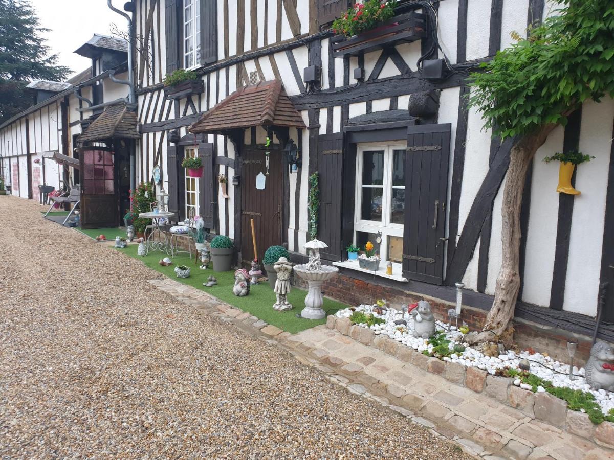 Le Mouton Gras Hotel Aumale ภายนอก รูปภาพ
